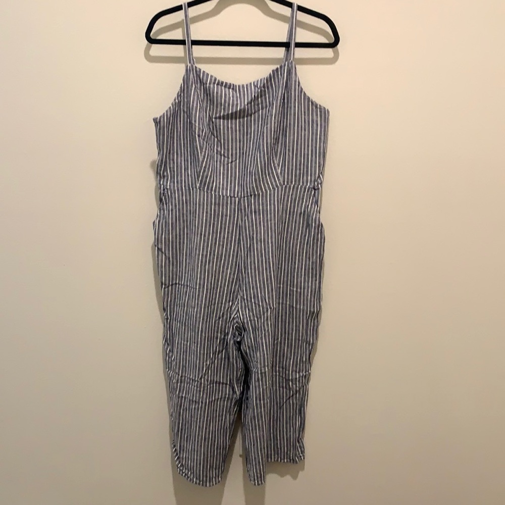 Women’s Old Navy Jumper